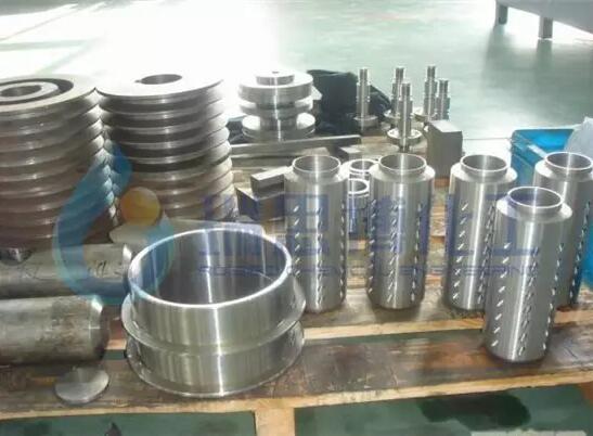 機(jī)械設(shè)備零部件去油污清洗劑用哪個(gè)好?案例上圖