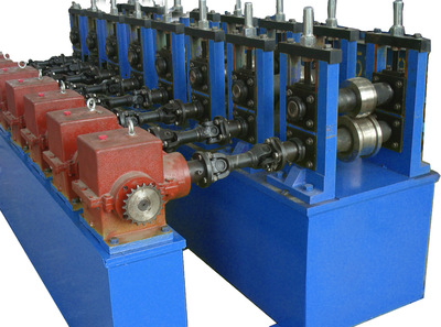 【熱銷冷彎成型設(shè)備 輥壓成型設(shè)備 全自動節(jié)省人力】價(jià)格,廠家,圖片,其他金屬制品、成型設(shè)備,濰坊潤銘機(jī)械廠-